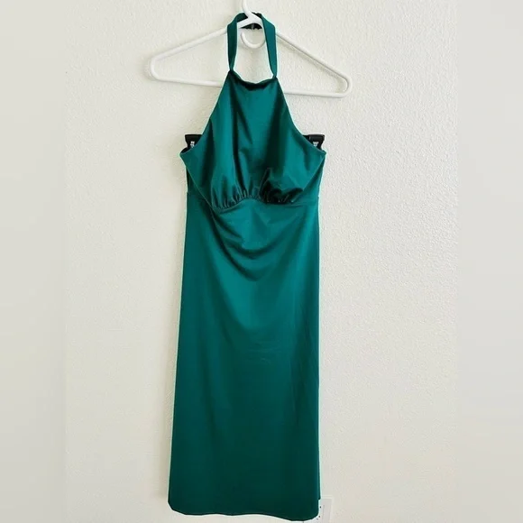 Elegant Green Midi Dress - Picture 5 of 15